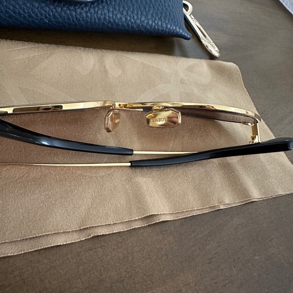 Loewe LW40039U 30E Sunglasses - Picture 7 of 7